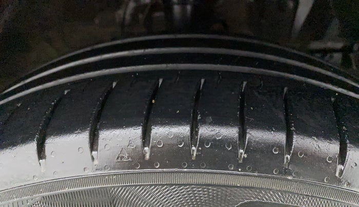 2015 Honda Jazz 1.5L I-DTEC V, Diesel, Manual, 73,877 km, Right Front Tyre Tread