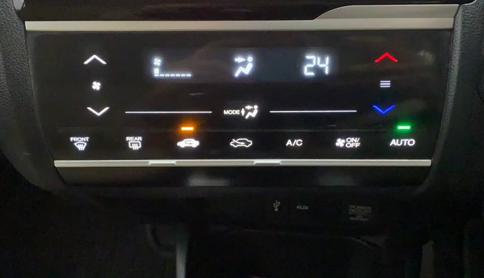 2015 Honda Jazz 1.5L I-DTEC V, Diesel, Manual, 73,877 km, Automatic Climate Control