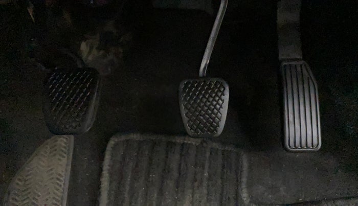 2015 Honda Jazz 1.5L I-DTEC V, Diesel, Manual, 73,877 km, Pedals