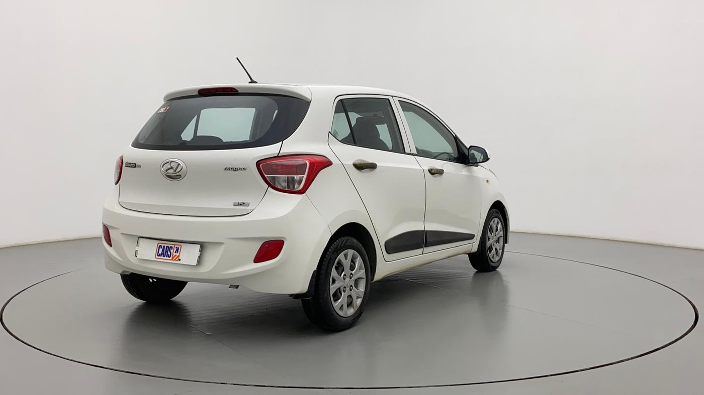 2016 Hyundai Grand i10 MAGNA 1.2 KAPPA VTVT, Petrol, Manual, 64,160 km, Right Back Diagonal