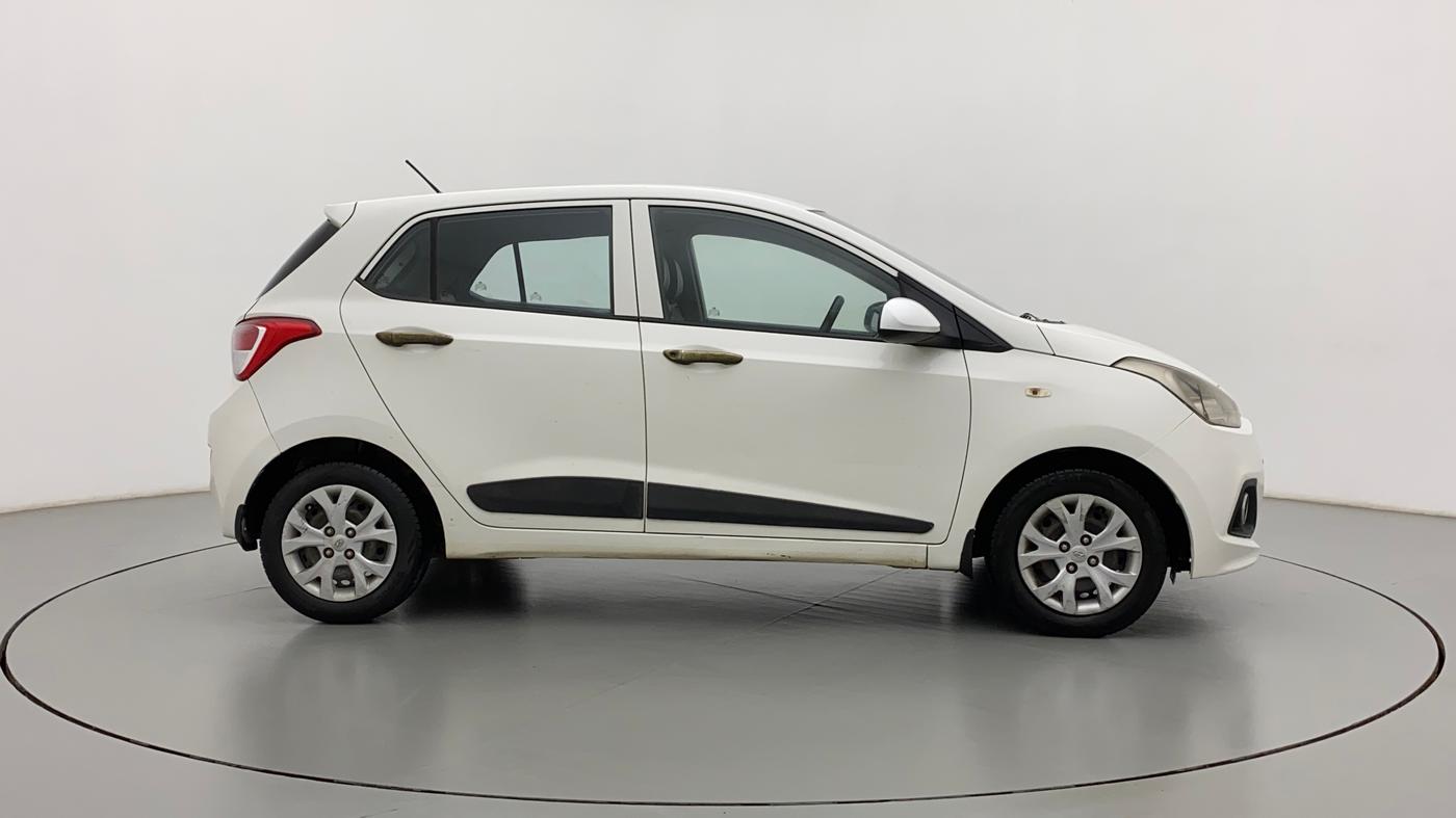 2016 Hyundai Grand i10 MAGNA 1.2 KAPPA VTVT, Petrol, Manual, 64,160 km, Right Side View