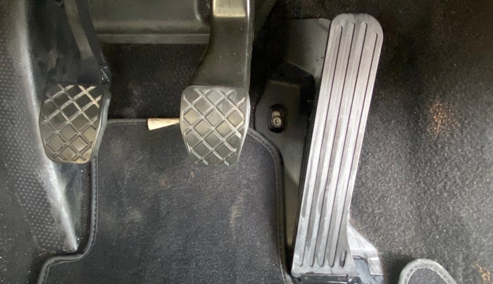 2013 Skoda Yeti AMBITION 2.0 TDI CR 4X2, Diesel, Manual, 71,866 km, Pedals