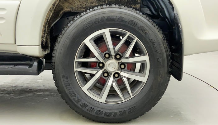 2013 Toyota Fortuner 3.0 AT 4X2, Diesel, Automatic, 1 km, Left Rear Wheel