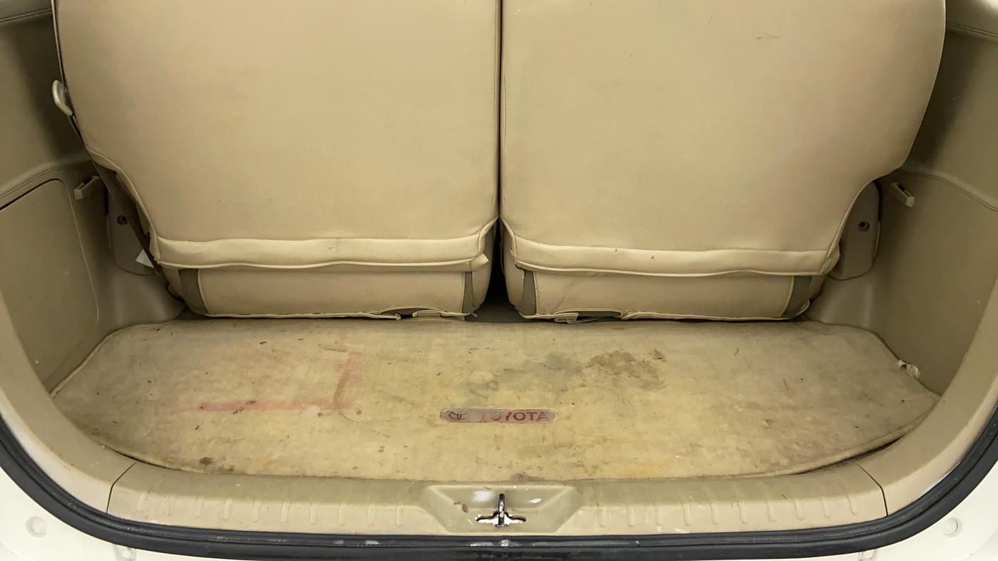 2013 Toyota Fortuner 3.0 AT 4X2, Diesel, Automatic, 1 km, Boot Inside