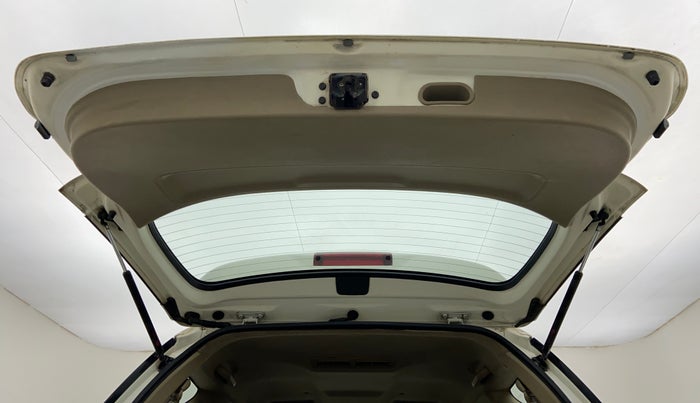 2013 Toyota Fortuner 3.0 AT 4X2, Diesel, Automatic, 1 km, Boot Door Open