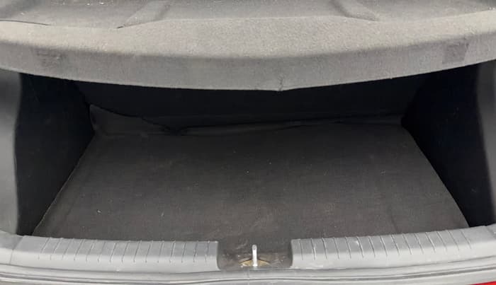 2015 Hyundai Elite i20 SPORTZ 1.2, Petrol, Manual, 44,994 km, Boot Inside