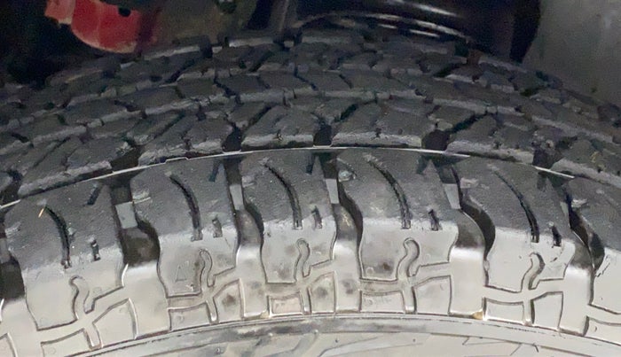 2021 Mahindra Thar LX PETROL HT 4WD AT, Petrol, Automatic, 3,268 km, Left Front Tyre Tread