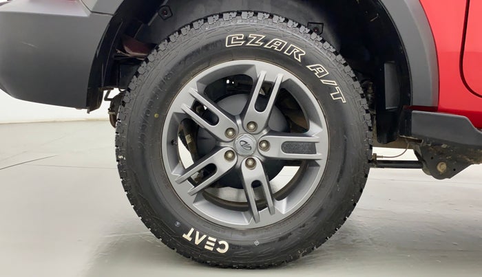 2021 Mahindra Thar LX PETROL HT 4WD AT, Petrol, Automatic, 3,268 km, Right Rear Wheel