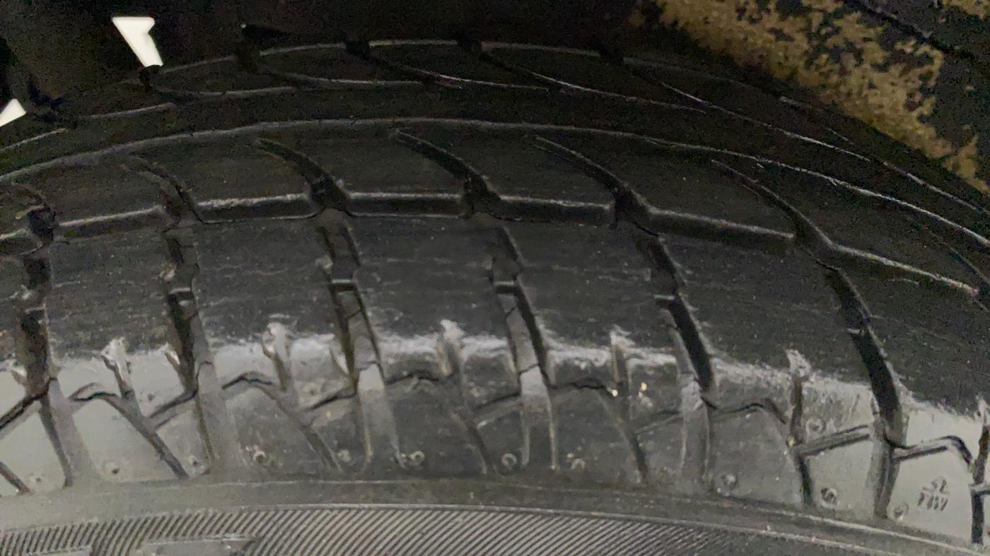 2012 Maruti Wagon R 1.0 LXI, Petrol, Manual, 16,051 km, Right Front Tyre Tread
