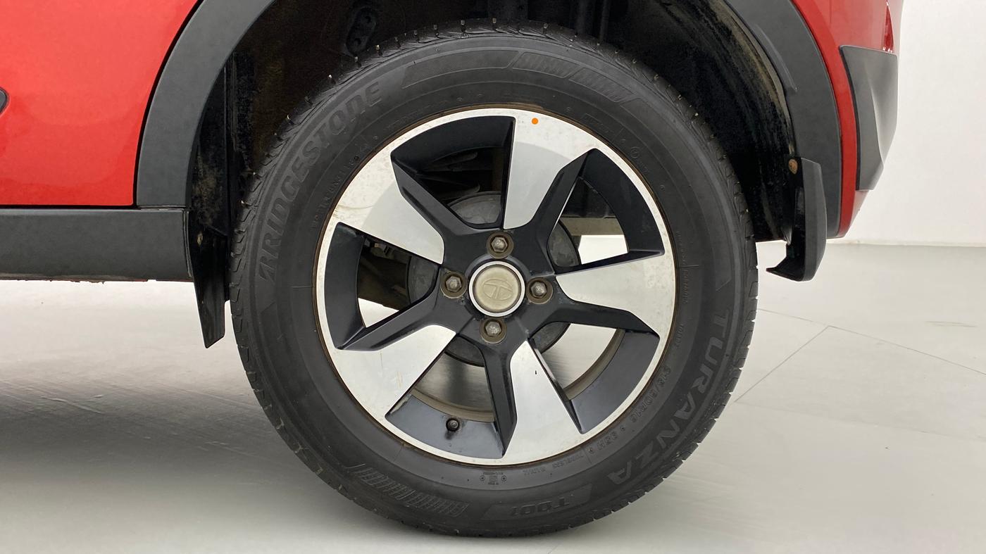 2019 Tata NEXON XZ+ 1.5, Diesel, Manual, 11,701 km, Left Rear Wheel
