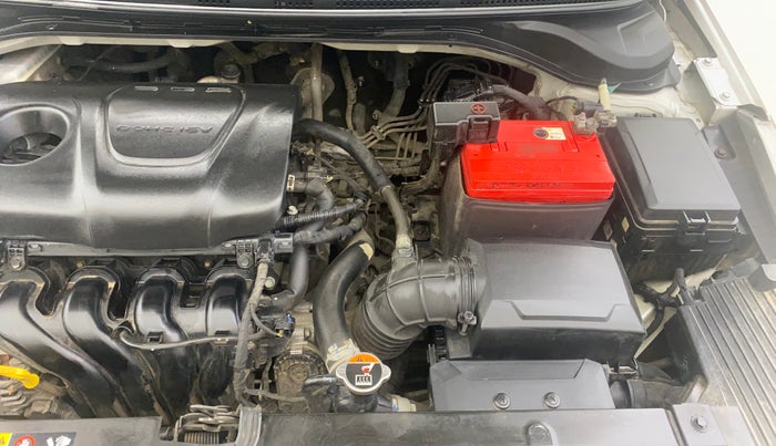 2017 Hyundai Verna 1.6 VTVT SX, Petrol, Manual, 55,098 km, Engine View - Left