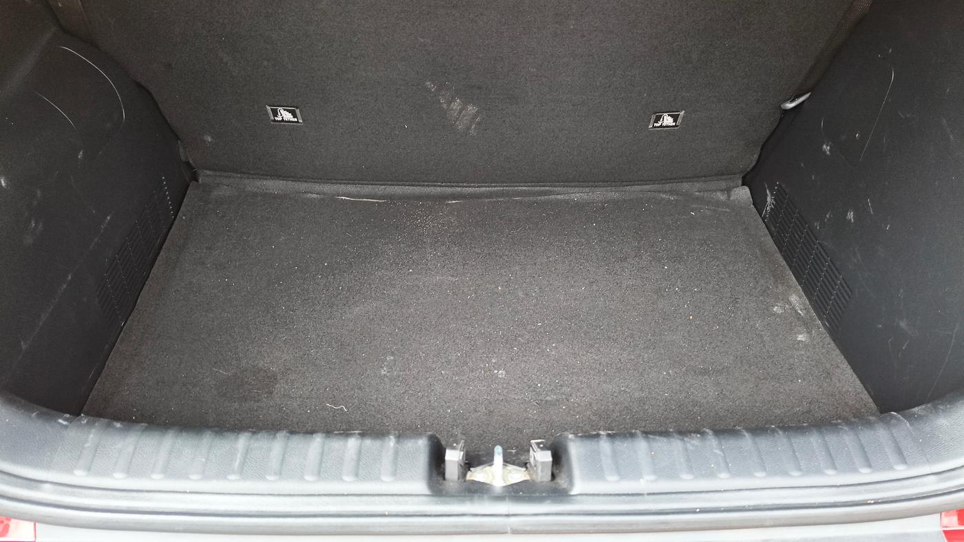 2023 KIA SONET GTX PLUS 1.5 AT, Diesel, Automatic, 32,420 km, Boot Inside
