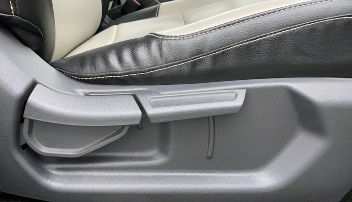 2021 Hyundai AURA S CNG, CNG, Manual, 35,714 km, Driver Side Adjustment Panel