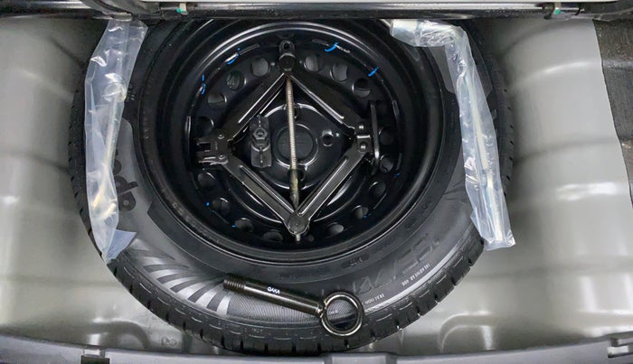 2021 Hyundai AURA S CNG, CNG, Manual, 35,714 km, Spare Tyre