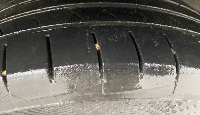 2016 Honda Jazz 1.2L I-VTEC SV, Petrol, Manual, 62,867 km, Left Rear Tyre Tread