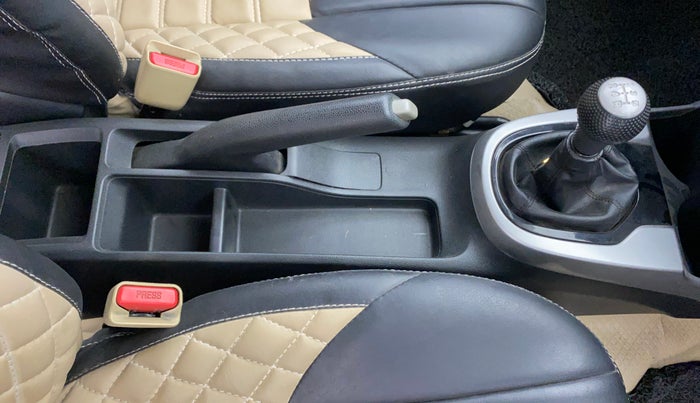 2016 Honda Jazz 1.2L I-VTEC SV, Petrol, Manual, 62,867 km, Gear Lever