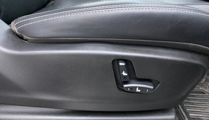 2020 MG HECTOR SHARP DCT PETROL, Petrol, Automatic, 38,687 km, Driver Side Adjustment Panel