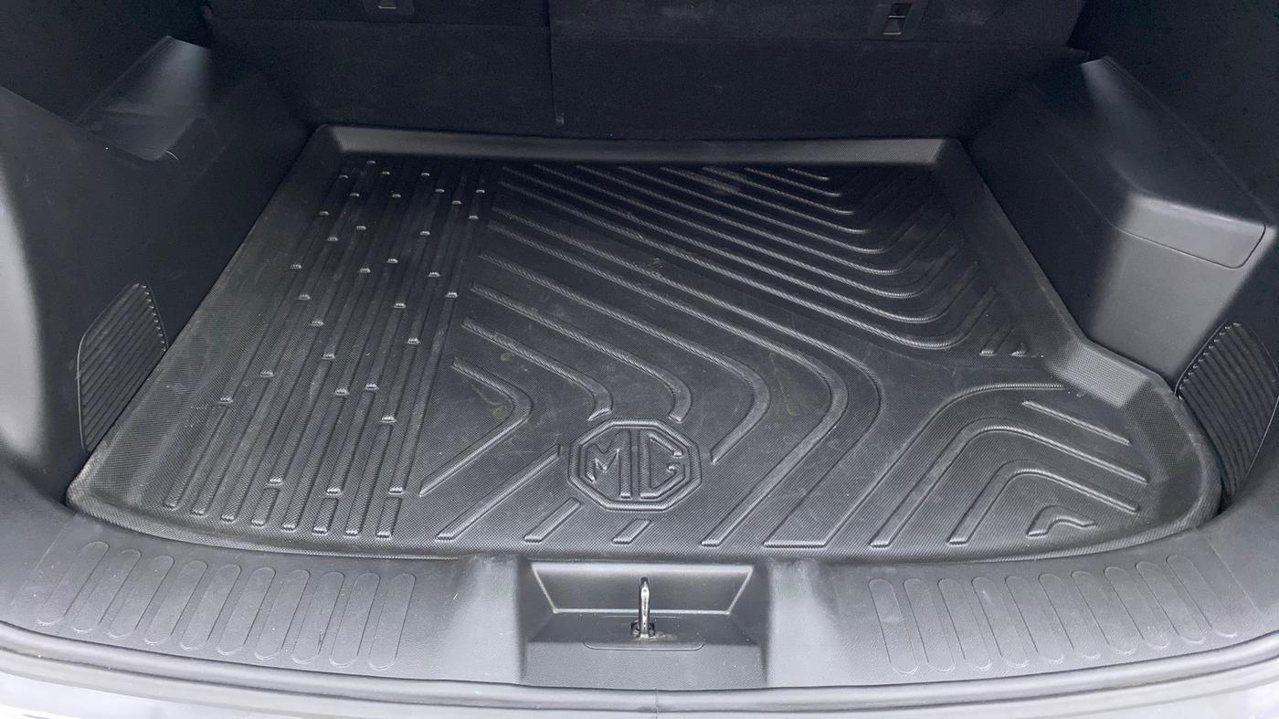 2020 MG HECTOR SHARP DCT PETROL, Petrol, Automatic, 38,687 km, Boot Inside