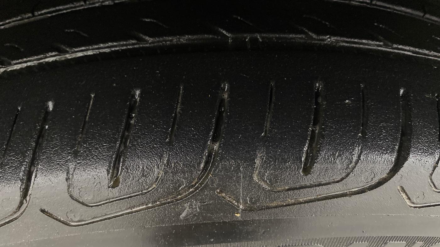 2021 Volkswagen TAIGUN GT PLUS 1.5 TSI DSG, Petrol, Automatic, 68,460 km, Left Front Tyre Tread