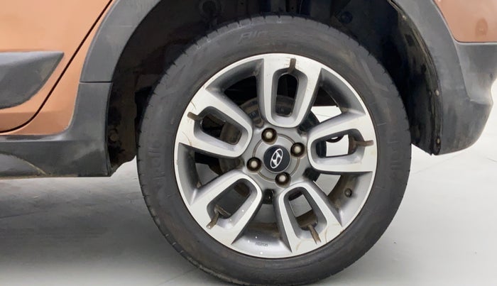 2015 Hyundai i20 Active 1.2 S, Petrol, Manual, 38,677 km, Left Rear Wheel