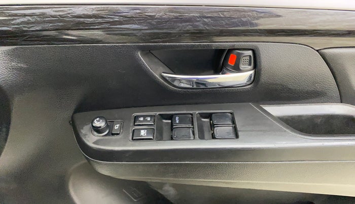 2021 Maruti XL6 ALPHA MT, Petrol, Manual, 72,457 km, Driver Side Door Panels Control