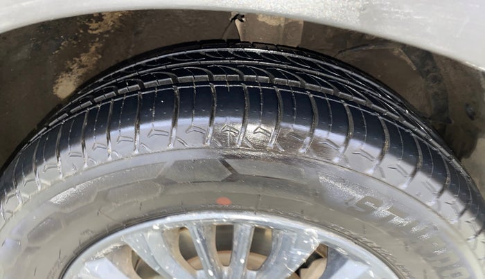 2021 Maruti XL6 ALPHA MT, Petrol, Manual, 72,457 km, Right Front Tyre Tread