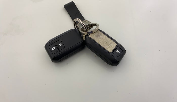 2021 Maruti XL6 ALPHA MT, Petrol, Manual, 72,457 km, Key Close Up