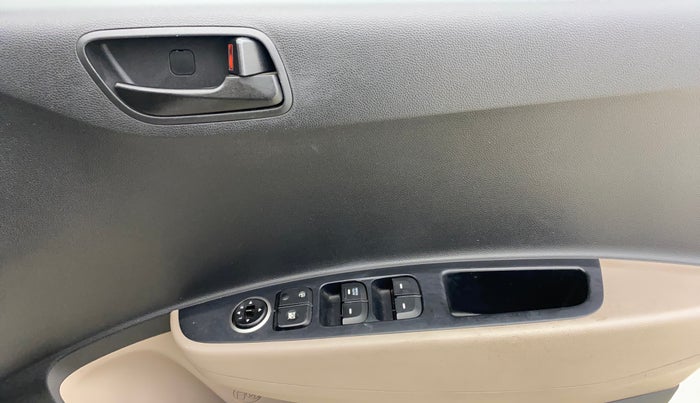 2018 Hyundai Grand i10 MAGNA U2 1.2 CRDI, Diesel, Manual, 50,828 km, Driver Side Door Panels Control