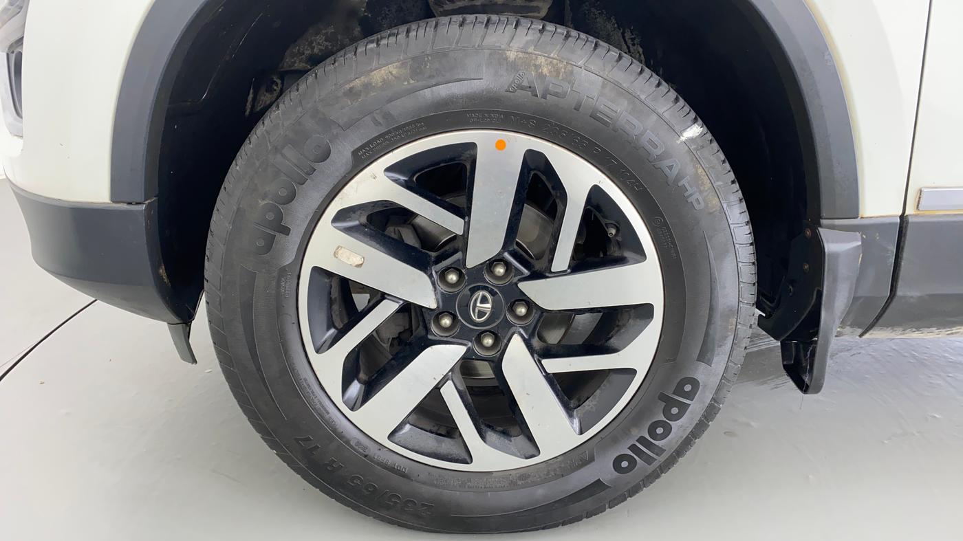 2020 Tata Harrier XZ +, Diesel, Manual, 52,954 km, Left Front Wheel