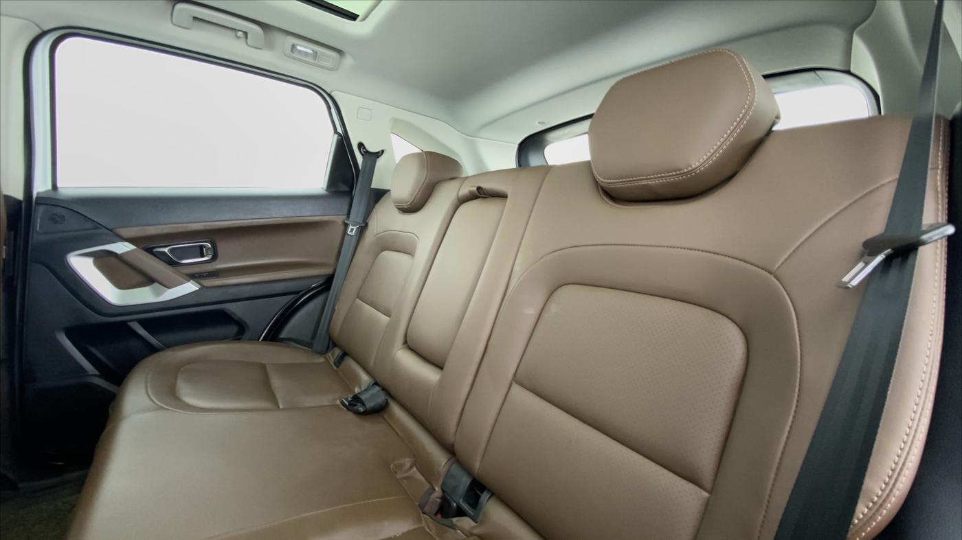 2020 Tata Harrier XZ +, Diesel, Manual, 52,954 km, Right Side Rear Door Cabin