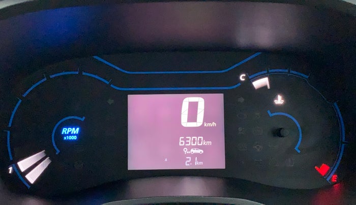 2020 Renault Kwid RXT 1.0 (O), Petrol, Manual, 6,299 km, Odometer Image