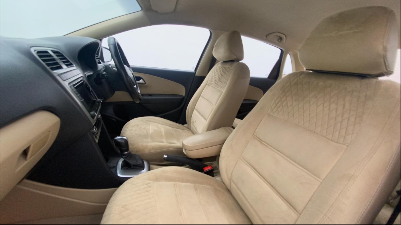 2017 Volkswagen Ameo HIGHLINE DSG 1.5 DIESEL , Diesel, Automatic, 79,210 km, Right Side Front Door Cabin