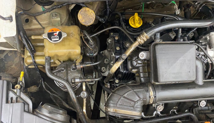 2022 Renault TRIBER RXT AMT, Petrol, Automatic, 45,118 km, Engine View - Right