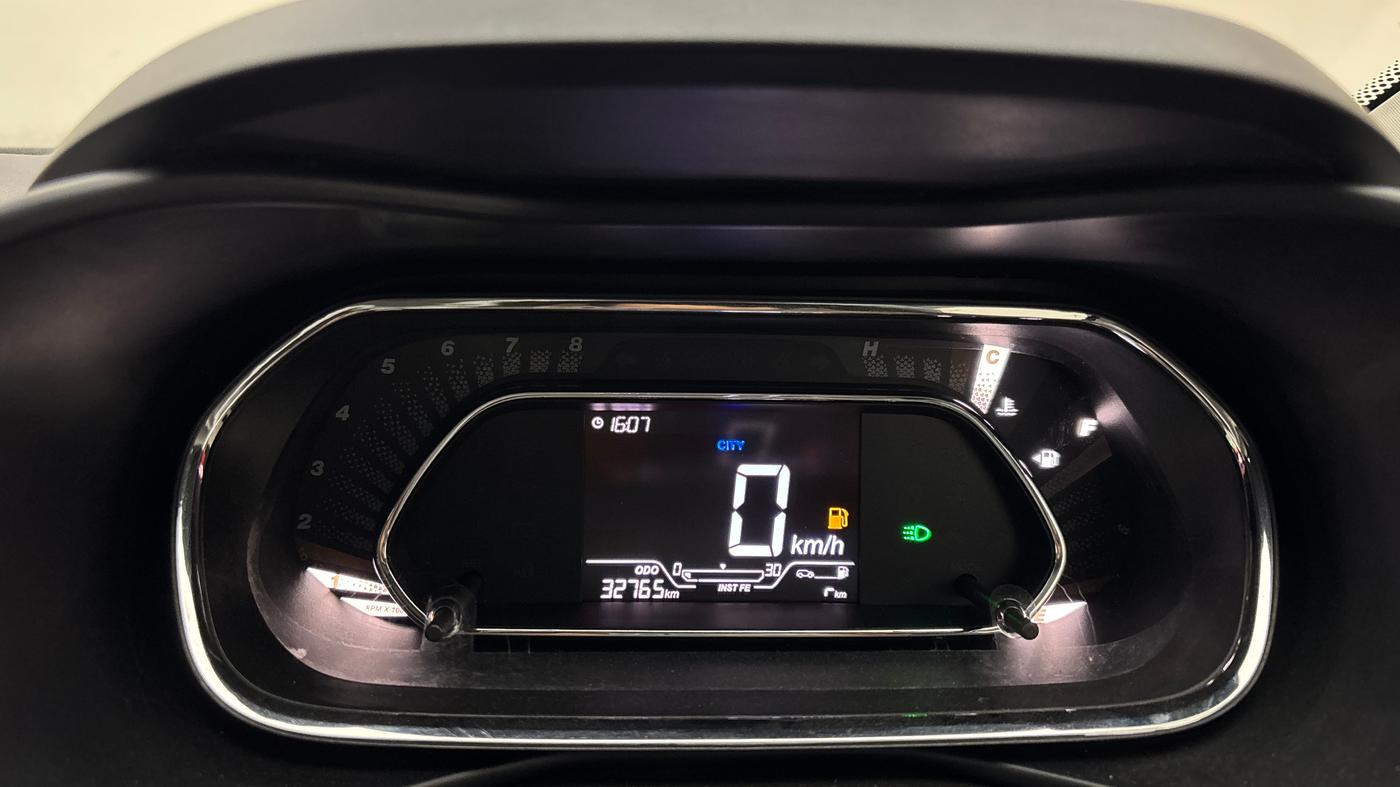 2022 Tata NEXON XZ PLUS PETROL, Petrol, Manual, 32,765 km, Odometer Image