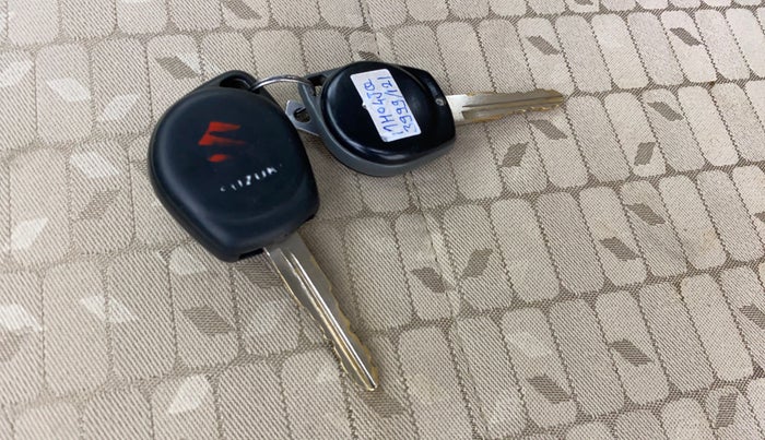 2018 Maruti Wagon R 1.0 VXI, Petrol, Manual, 72,141 km, Key Close Up