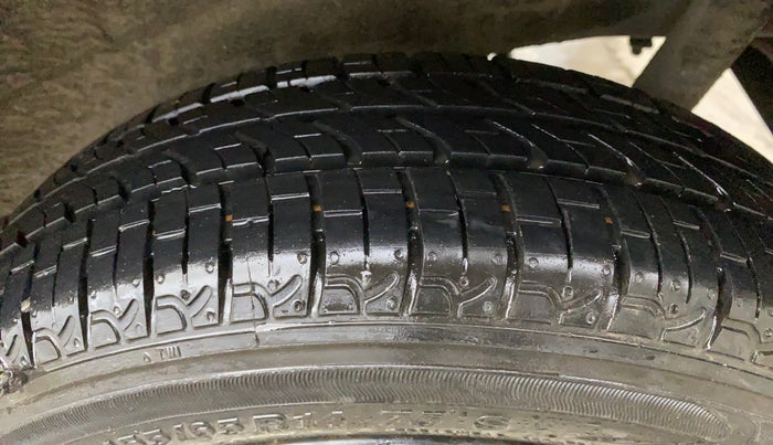 2016 Maruti Wagon R 1.0 VXI AMT, Petrol, Automatic, 60,782 km, Left Rear Tyre Tread