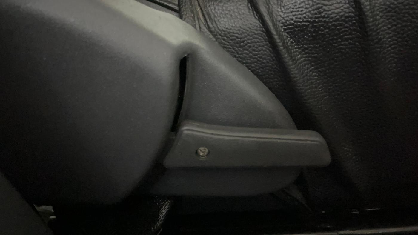 2018 Maruti Alto 800 LXI, Petrol, Manual, 62,180 km, Driver Side Adjustment Panel