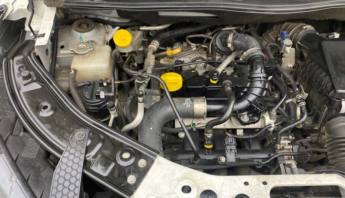 2022 Nissan MAGNITE XV PREMIUM TURBO (O) CVT DUAL TONE, Petrol, Automatic, 40,081 km, Engine View - Right