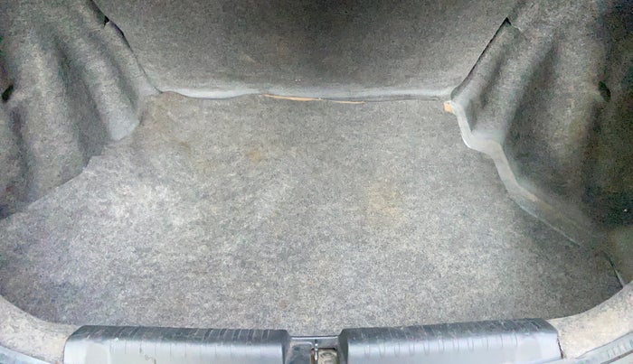 2014 Honda Amaze 1.2L I-VTEC S, Petrol, Manual, 66,736 km, Boot Inside