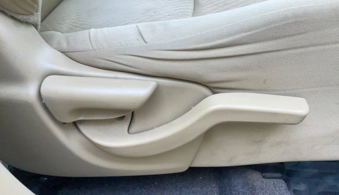 2014 Honda Amaze 1.2L I-VTEC S, Petrol, Manual, 66,736 km, Driver Side Adjustment Panel