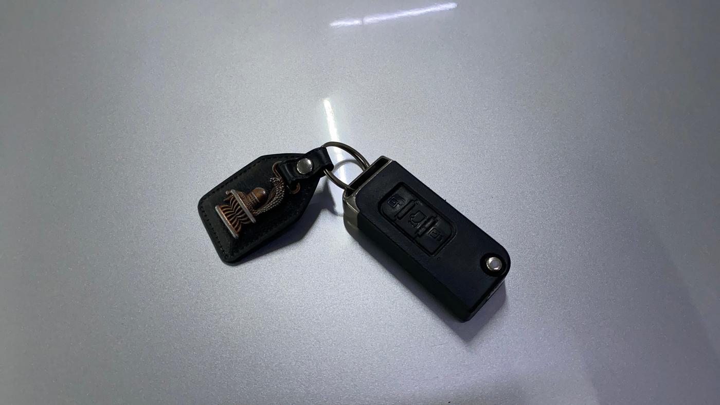 2016 Mahindra XUV500 W6, Diesel, Manual, 80,290 km, Key Close Up