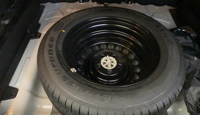 2022 KIA SELTOS HTK PLUS 1.5, Petrol, Manual, 25,551 km, Spare Tyre