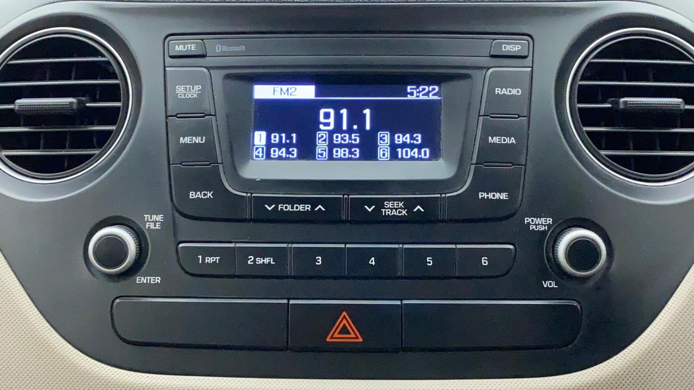 2017 Hyundai Xcent S 1.2, Petrol, Manual, 68,707 km, Infotainment System