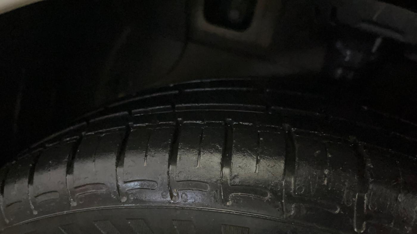 2020 Hyundai AURA S 1.2, Petrol, Manual, 30,783 km, Left Front Tyre Tread