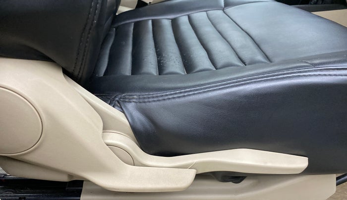 2018 Maruti Dzire ZXI AMT, Petrol, Automatic, 33,852 km, Driver Side Adjustment Panel