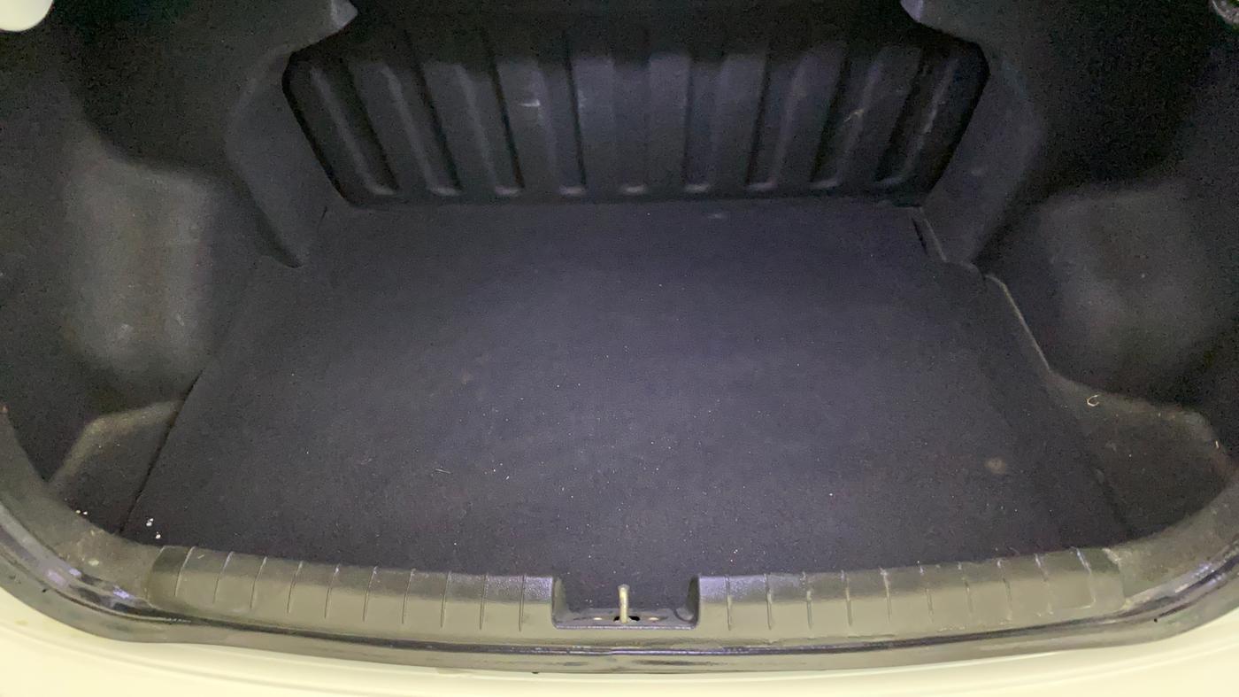 2015 Hyundai Xcent BASE 1.2, Petrol, Manual, 53,653 km, Boot Inside