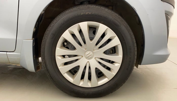 2014 Maruti Ertiga VXI ABS, Petrol, Manual, 45,741 km, Right Front Wheel