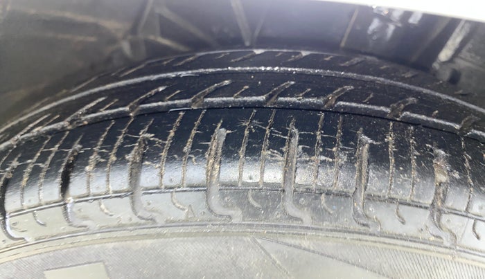 2018 Datsun Redi Go S 1.0, Petrol, Manual, 16,064 km, Right Front Tyre Tread