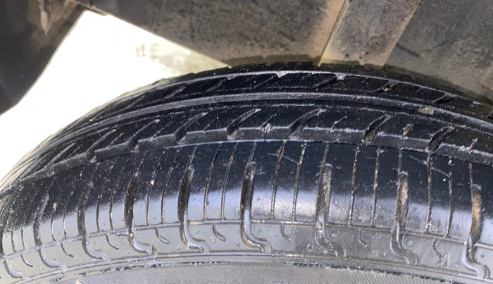 2018 Datsun Redi Go S 1.0, Petrol, Manual, 16,064 km, Right Rear Tyre Tread