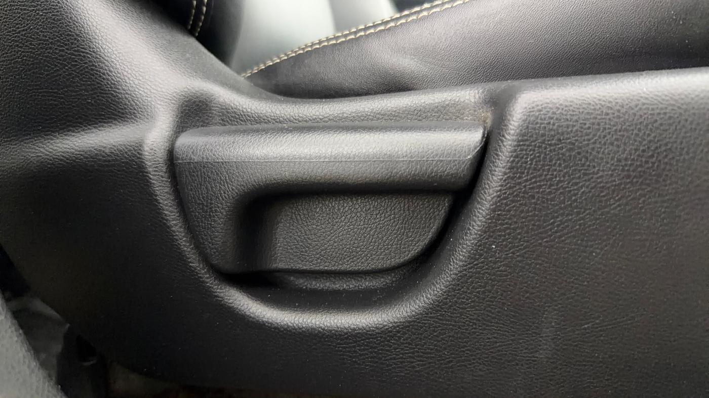 2017 Honda City 1.5L I-VTE V CVT, Petrol, Automatic, 75,238 km, Driver Side Adjustment Panel